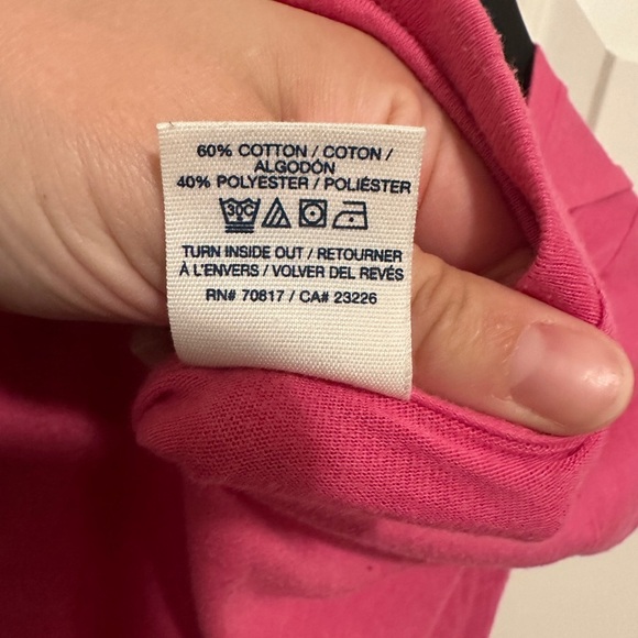 PINK Victoria’s Secret Womens Pink Loves Canada Short Sleeve T-shirt Size Small - Picture 8 of 8